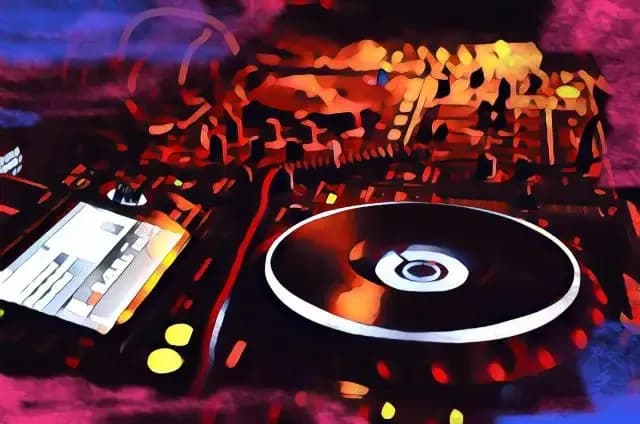 EDM einfach erklärt: Was ist Electronic Dance Music wirklich?