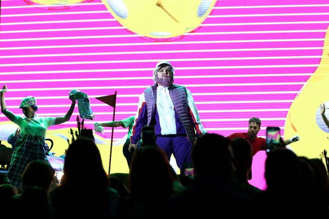 Wer singt "Dance Monkey"? Tones and I: Die ganze Geschichte